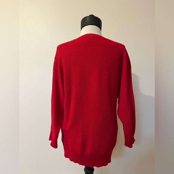 Cable & Gauge boat neck Red Sweater with button detail. Fits Women’s size S/M - Picture 2 of 5